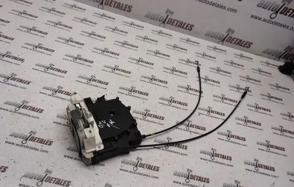 Mitsubishi Outlander Front door lock