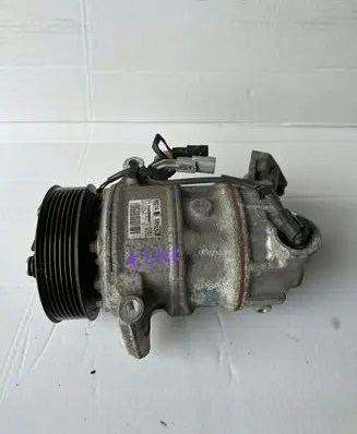 Renault Scenic IV - Grand scenic IV Air conditioning (A/C) compressor (pump)
