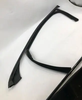 Mercedes-Benz E W214 Rubber seal front door window/glass A2147250300