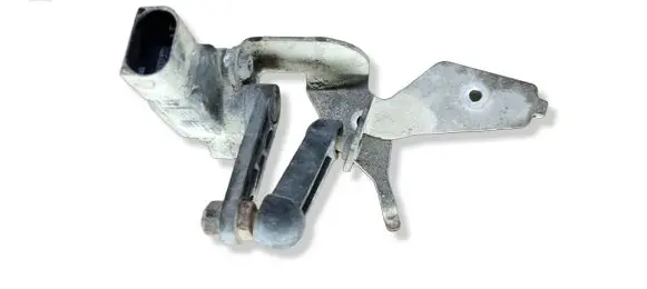 Volvo S90, V90 Rear air suspension level height sensor 31387246