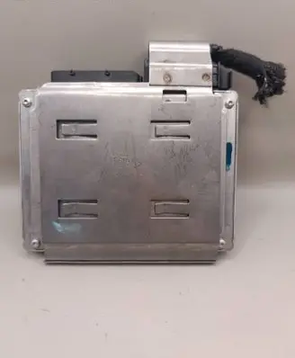 Audi A6 S6 C6 4F Engine control unit/module 8E0907411