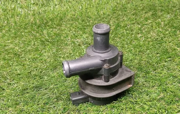 Audi Q5 SQ5 Electric auxiliary coolant/water pump 1K0965561G