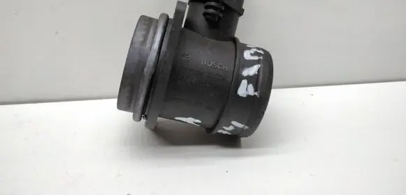 Skoda Fabia Mk1 (6Y) Mass air flow meter 0281002531 038906461B