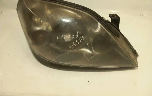 Nissan Primera Headlight/headlamp 237598