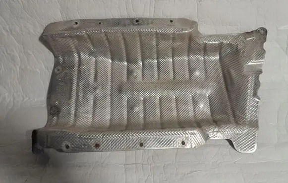 BMW X7 G07 Exhaust heat shield 74249247424924