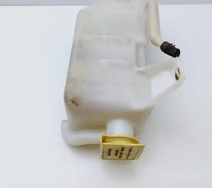 Chrysler Voyager Coolant expansion tank/reservoir 4682294