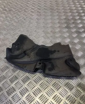 BMW 5 G30 G31 G38 Engine bonnet/hood sound/heat insulation 8580385