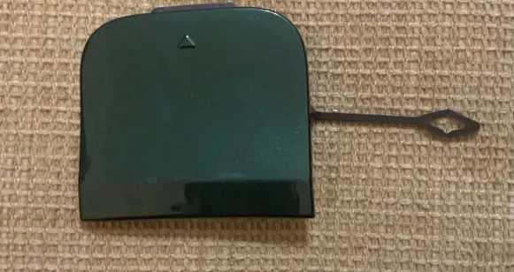 Rear bumper row hook cap/cover