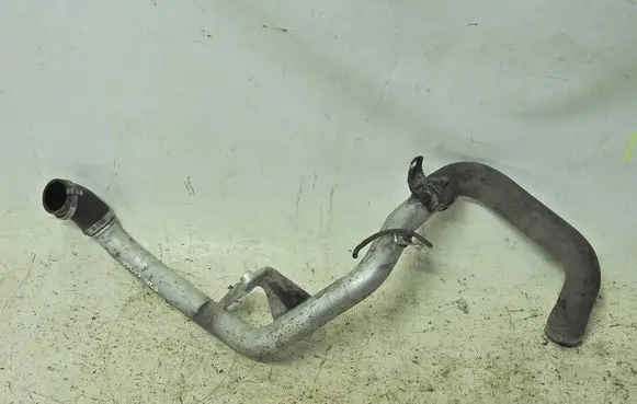 Volvo V40 Air intake hose/pipe
