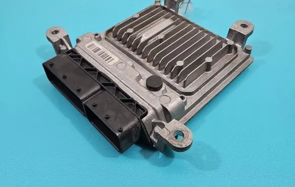 Mercedes-Benz E W212 Engine control unit/module ECU A6511500126 IMPRK1505661
