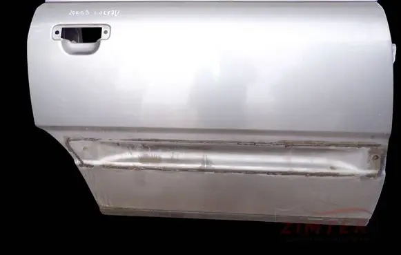 Audi 200 Rear door