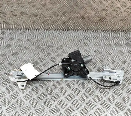 Toyota Yaris XP210 Front door electric window regulator 0620206071 85720K0020