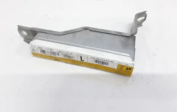 Mercedes-Benz C W204 Side airbag 2048600305 604780200