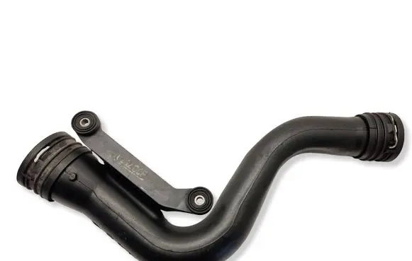 Volkswagen PASSAT B5.5 Intercooler hose/pipe 1K0145762P