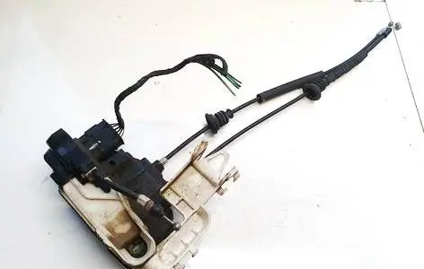Hyundai i30 Front door lock 813102l020 81310-2l020