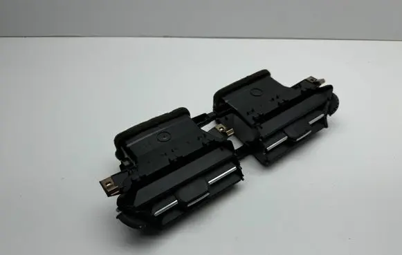 Dash center air vent grill