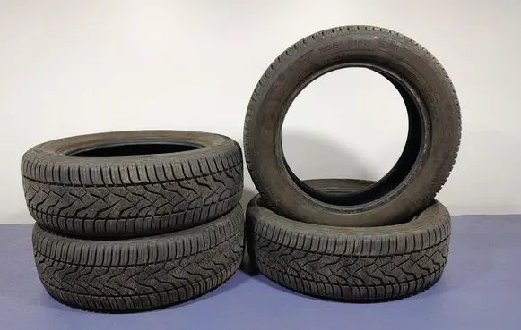 Toyota Prius (NHW20) R17 C winter tire 4024063008892