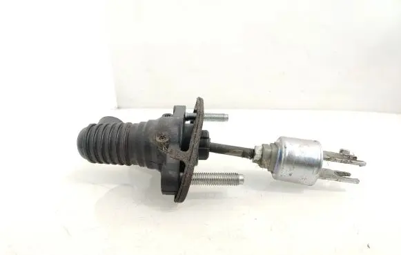 Toyota RAV 4 (XA30) Clutch master cylinder 060413 11130 0136