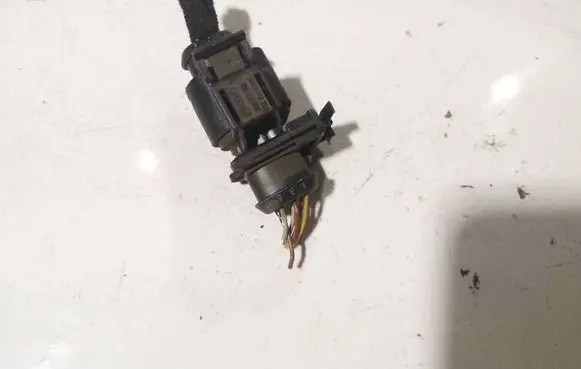Audi A6 S6 C5 4B Sensor 3A0973813