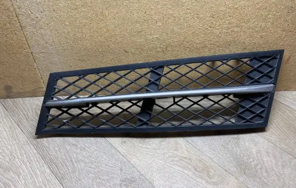BMW 5 F10 F11 Front bumper lower grill 7200697 51117200697 7231859