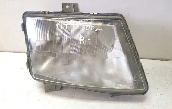 Mercedes-Benz Vito Viano W638 Headlight/headlamp 6388200161