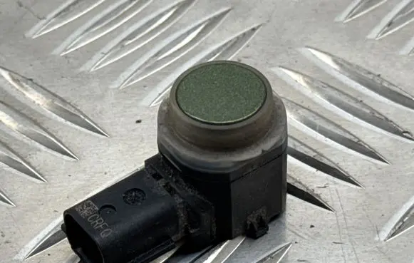Dodge Charger Parking PDC sensor 5MK60TRMAC 0612200108 E1095329