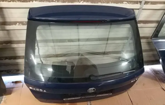 Skoda Fabia Mk3 (NJ) Tailgate/trunk/boot lid LF5A