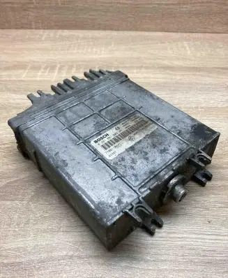 Renault Scenic I Engine control unit/module ECU HOM7700105953 0281001809