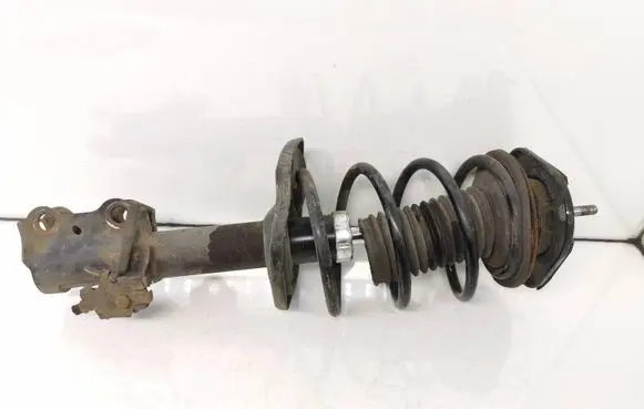 Toyota Auris 150 Front shock absorber with coil spring