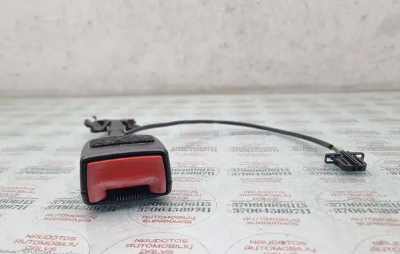 Audi Q7 4L Front seatbelt buckle 4L0857755