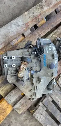 Volkswagen Sharan Manual 5 speed gearbox 977T7002DA DJY006045F 8G03000648