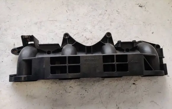 Renault Master II Intake manifold 8200684323