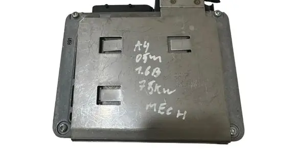 Audi A4 S4 B7 8E 8H Engine control unit/module 8E0907411A