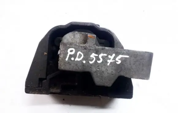 Audi A3 S3 8L Engine mount bracket 1J0199262BF