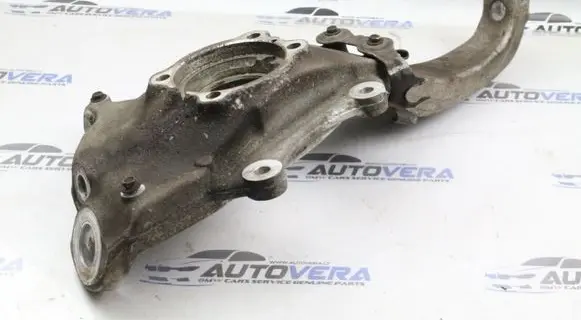 BMW 5 F10 F11 Front wheel hub 6777751