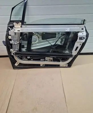 BMW i3 Front door 7427329 30747032251