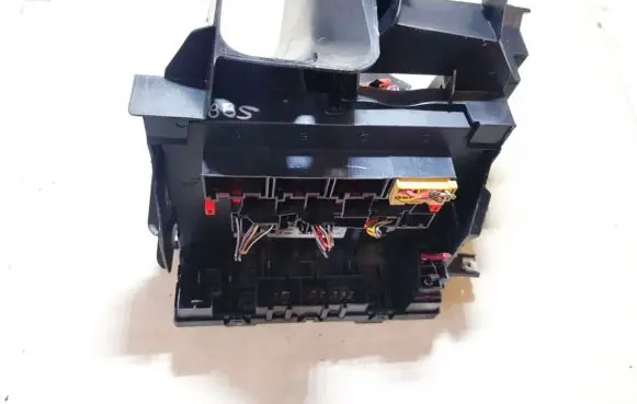 Volkswagen Jetta V Fuse box set 3c07049ah
