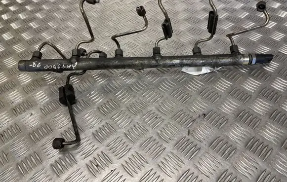 BMW 5 E39 Fuel main line pipe 0445216002