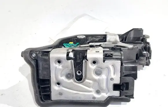 BMW X2 F39 Rear door lock 7281939