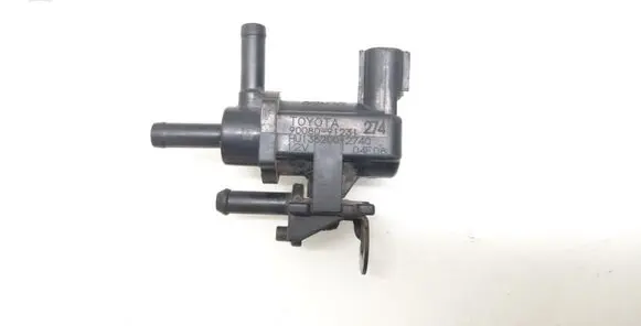 Toyota Avensis T220 Vacuum valve 9008091231