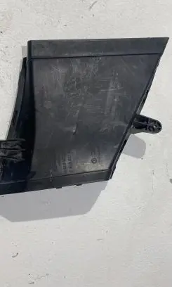 Audi Q5 SQ5 Air intake duct part 8R0129618