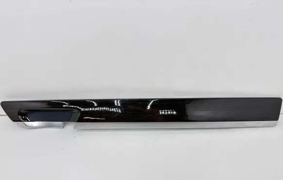 BMW 7 F01 F02 F03 F04 Front door trim bar 9115534