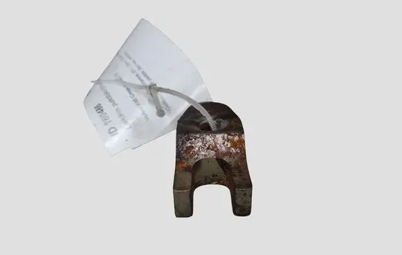 Volvo V40 Cross country Fuel Injector clamp holder