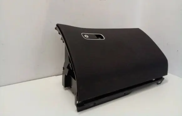 Mercedes-Benz GLE W167 Glove box set A1676804100