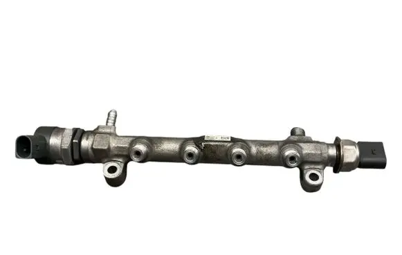 Skoda Octavia Mk3 (5E) Fuel main line pipe 04L089B