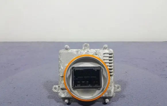 Skoda Superb B5 (3U) Voltage converter/converter module 992941571AA