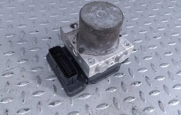 KIA Ceed ABS Pump 58920A2430 A258920700