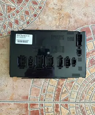 Mercedes-Benz ML W164 SAM control unit A1649005101 A1645457206 A1649025700