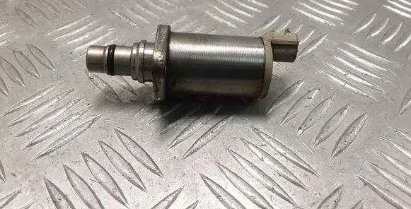 Fuel pressure sensor
