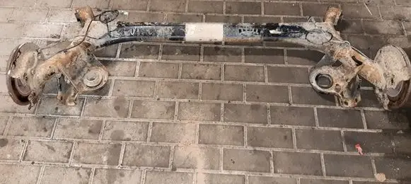 Citroen C4 I Rear axle beam 